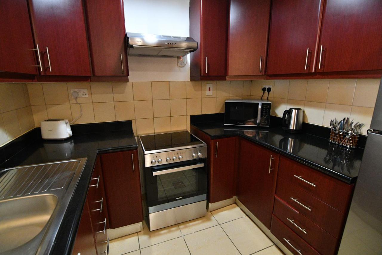 Holiday Homes Дубай Екстериор снимка
