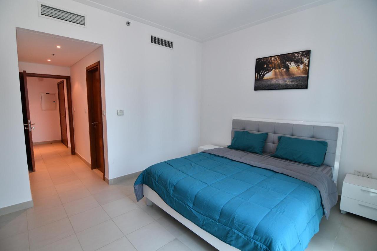 Holiday Homes Дубай Екстериор снимка